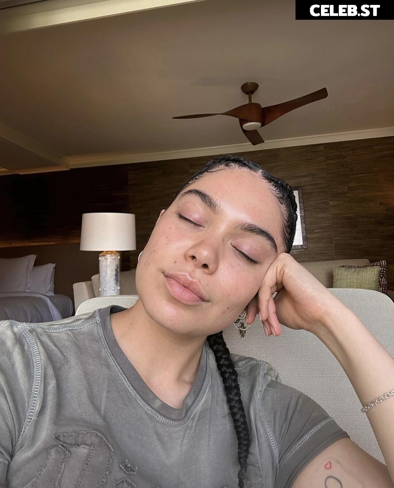 Auli'i Cravalho Image 22742401
