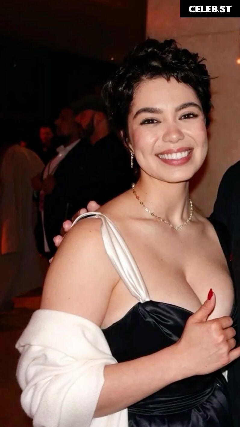 Auli'i Cravalho Image 22742453