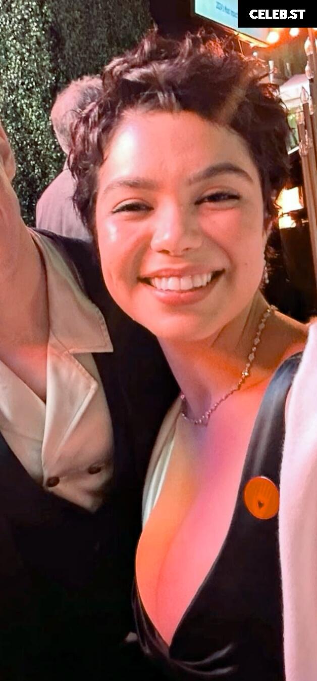 Auli'i Cravalho Image 22742456