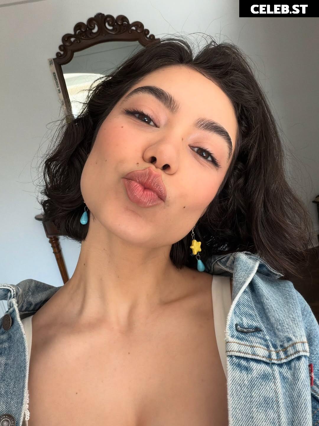 Auli'i Cravalho Image 22742623