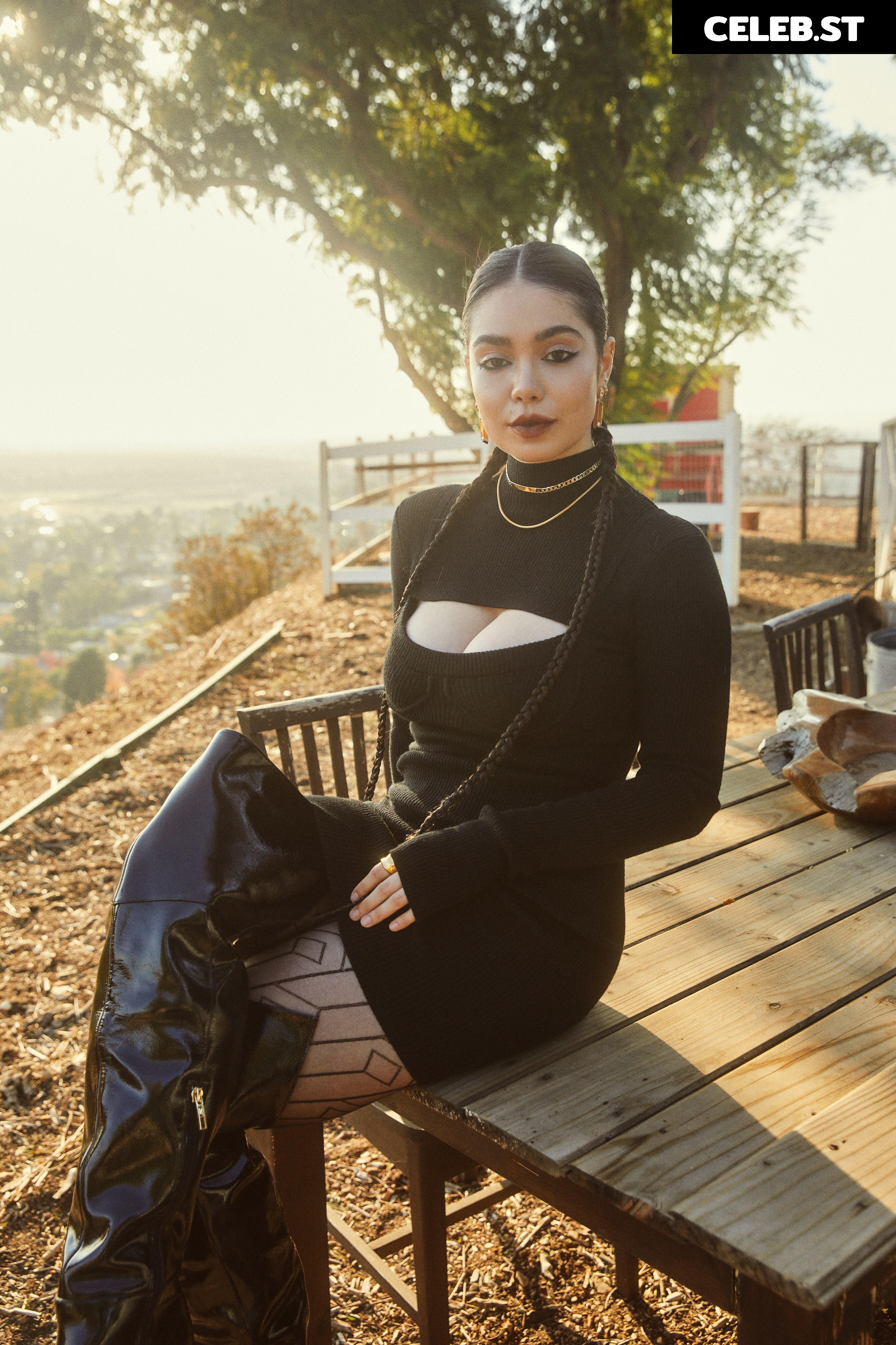Auli'i Cravalho Image 22742384