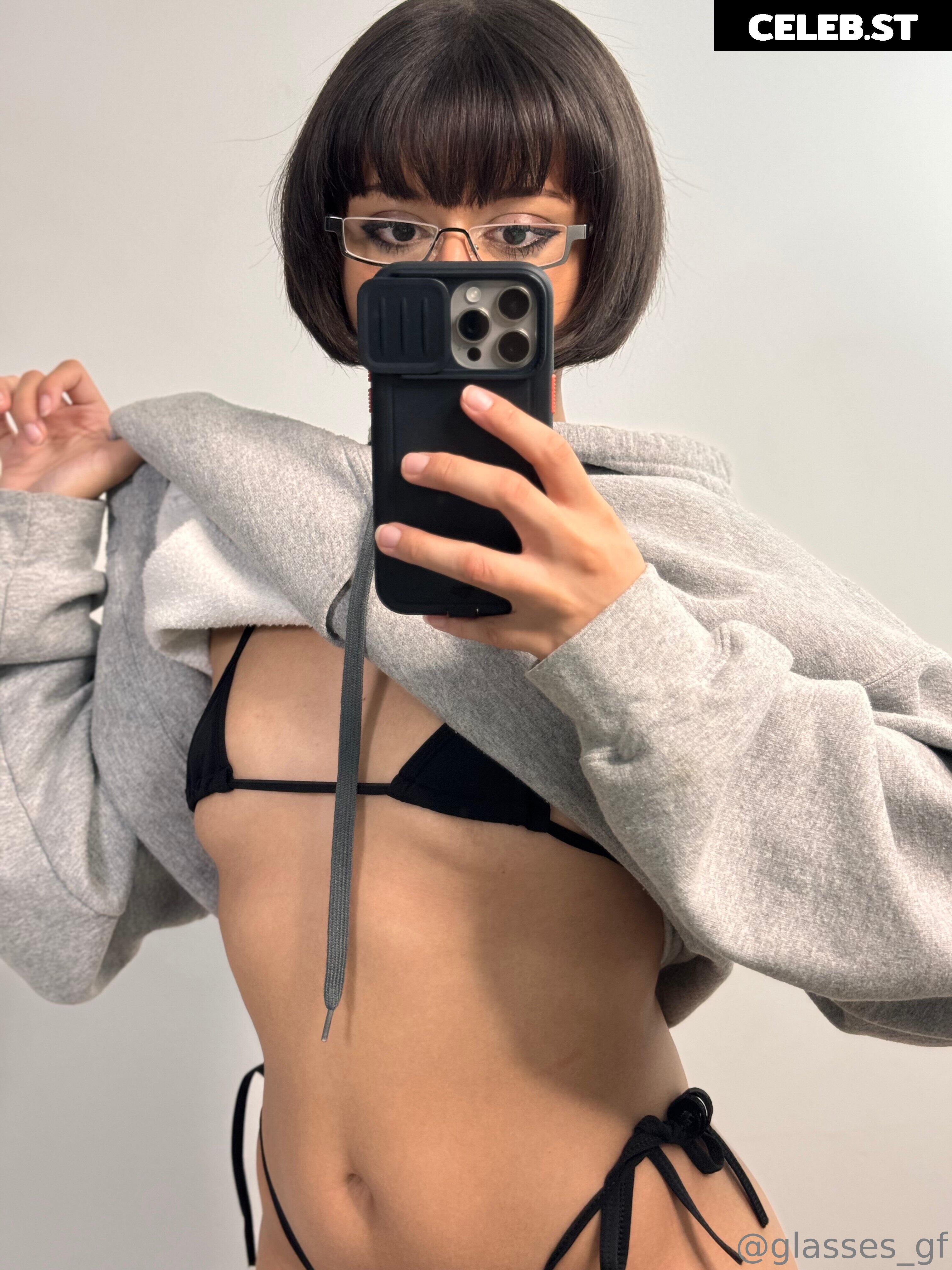 Irlupdog ( glasses_gf) Image 22718091