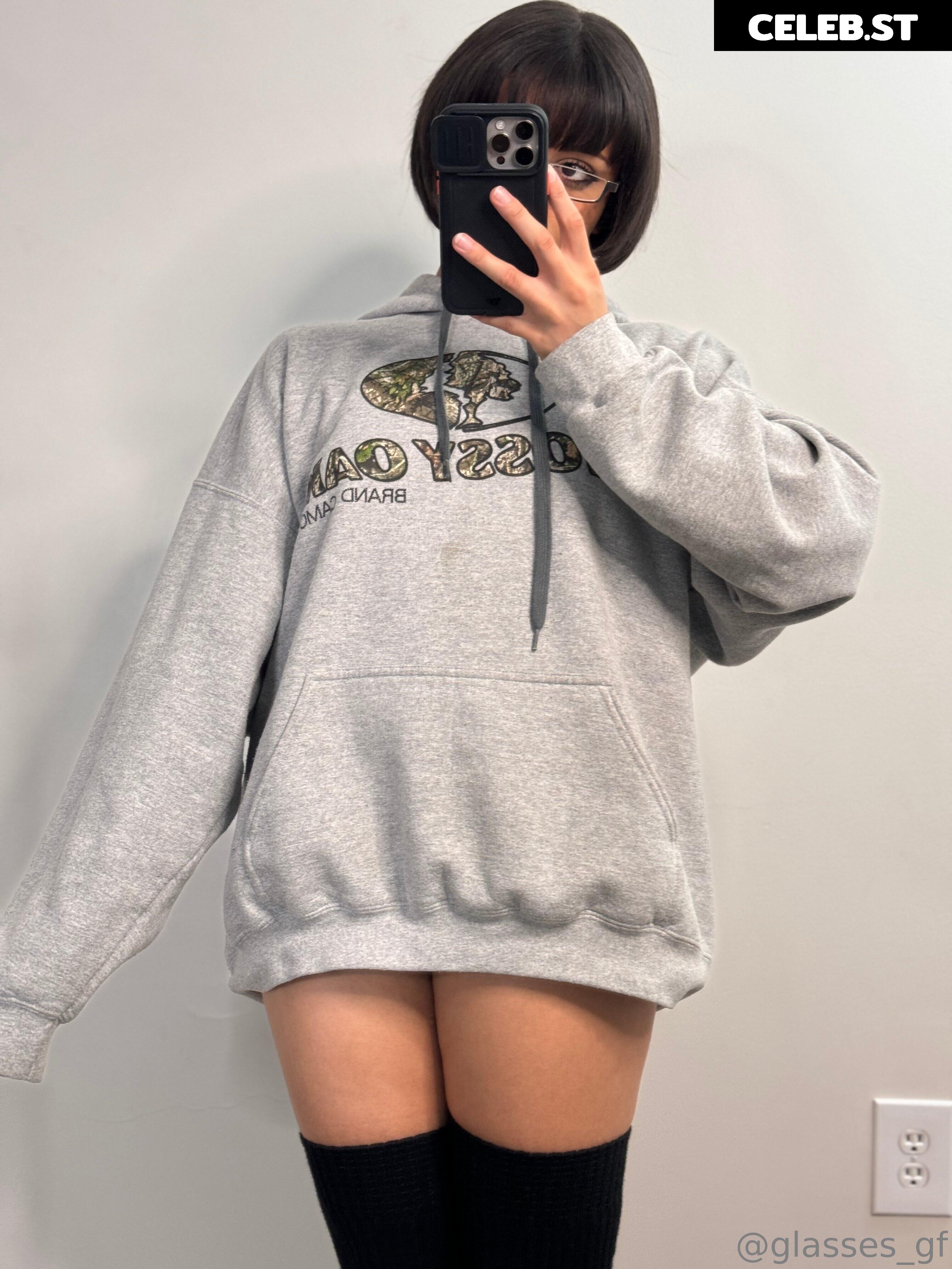 Irlupdog ( glasses_gf) Image 22718082