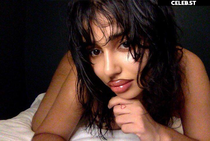 HanaMyMood / Hana Mahmood Image 22732541