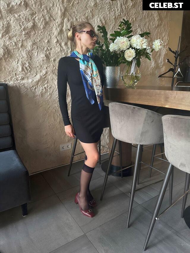 Mihalina Novakovskaya Image 22732471