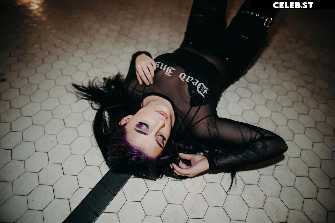 Kasey Karlsen (Singer for Deadlands) Image 22701450