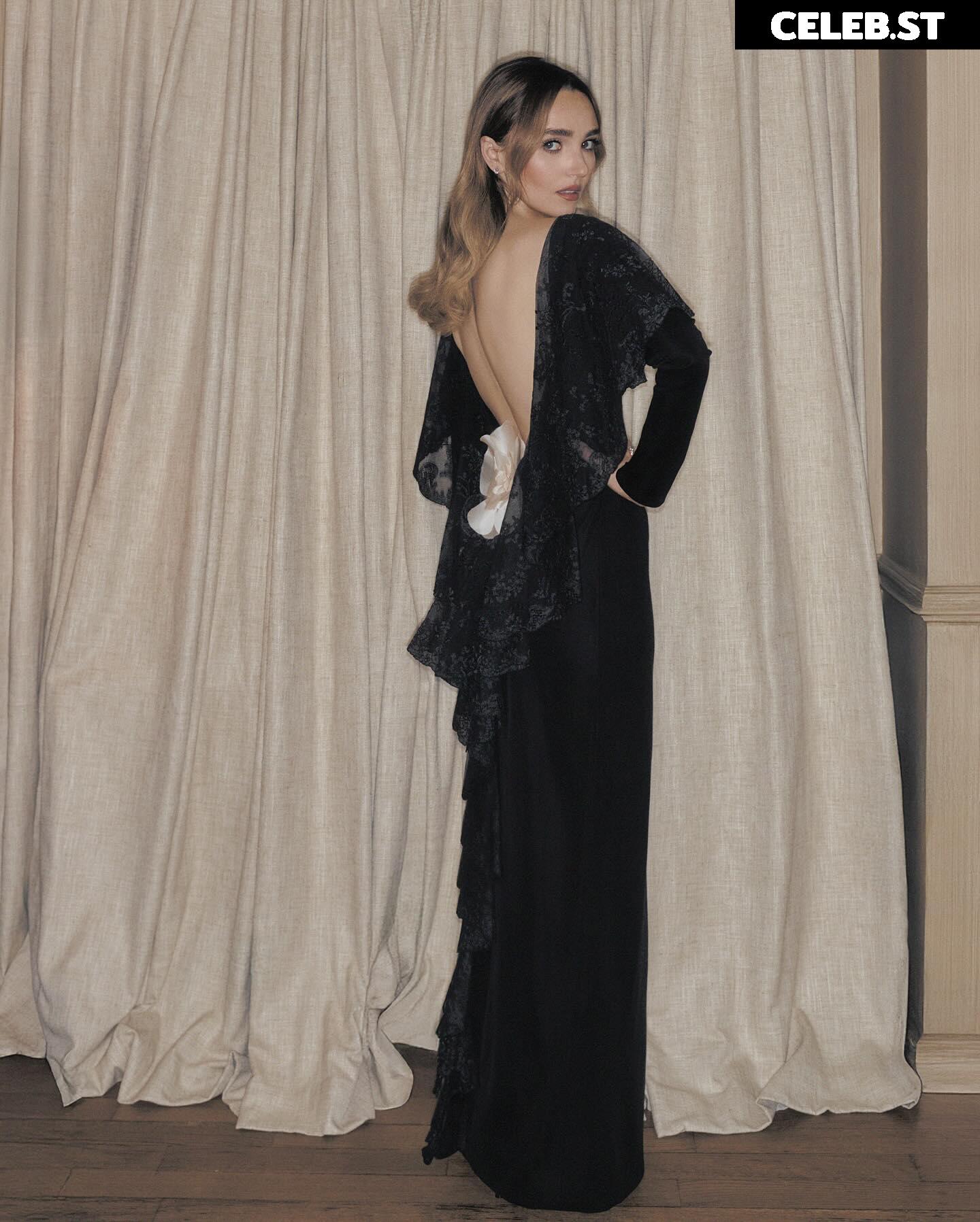 Chloe Fineman Image 22700968