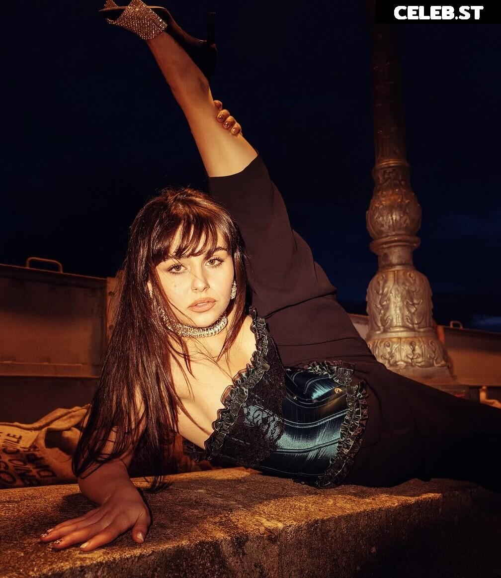 Alessandra Mele Image 22700842