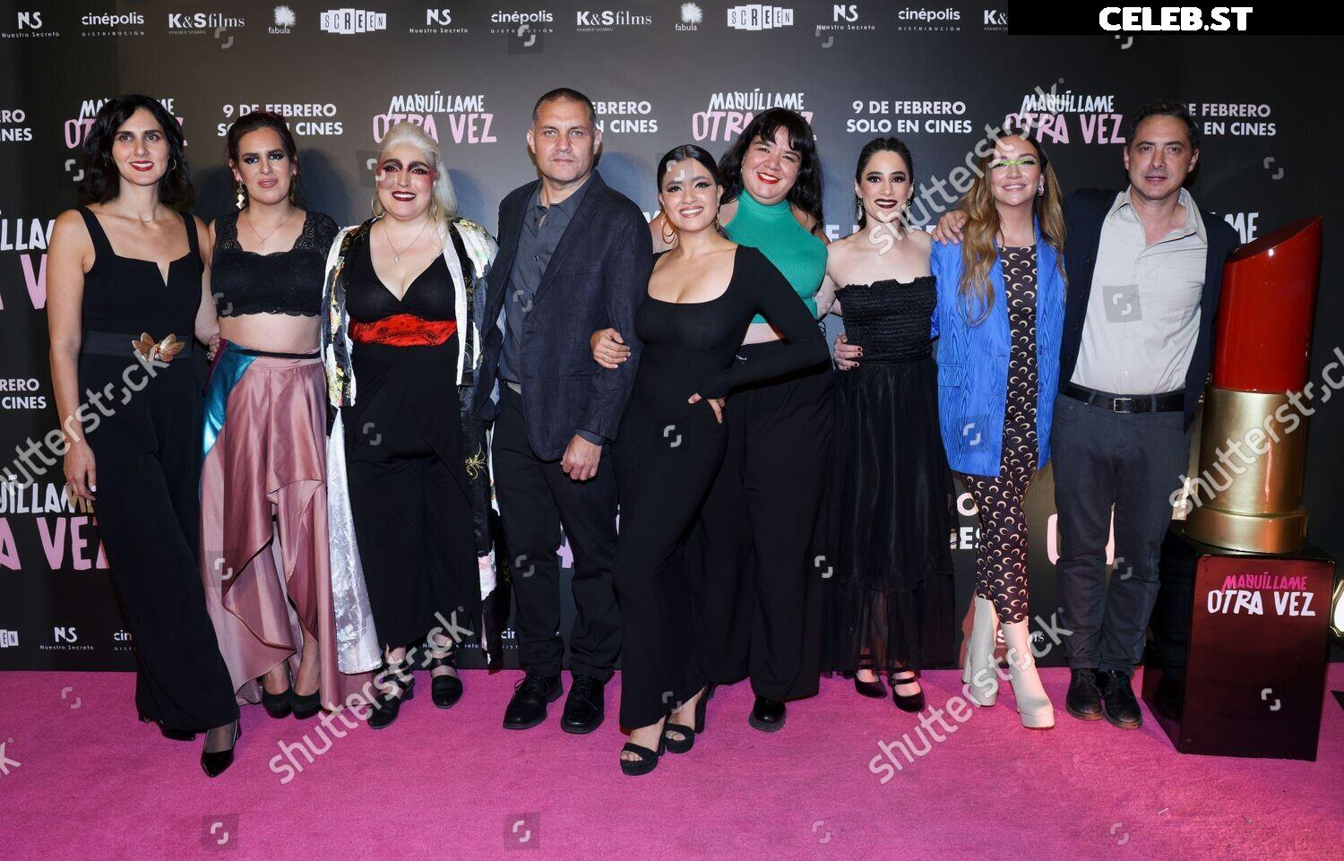 Paulina Gaitan Image 22700400