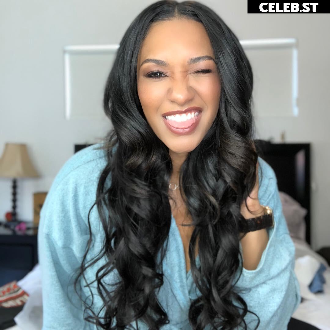 Candice patton Image 22700055