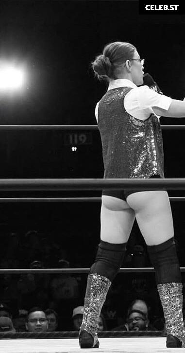 Leva Bates Image 22703592