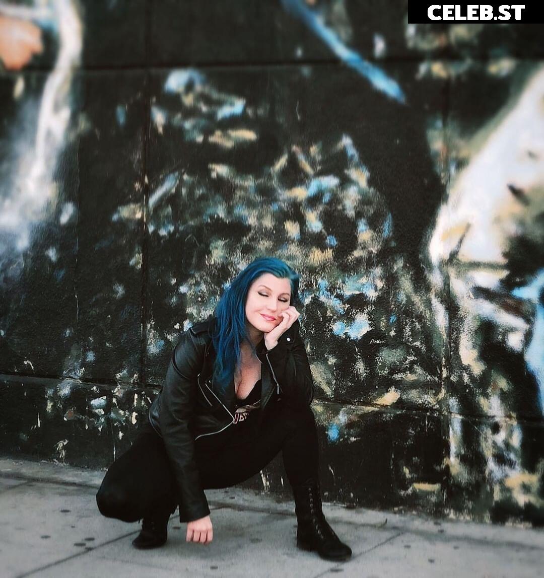 Leva Bates Image 22703636