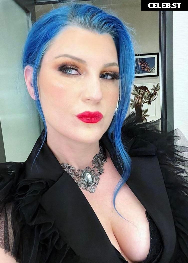Leva Bates Image 22703666