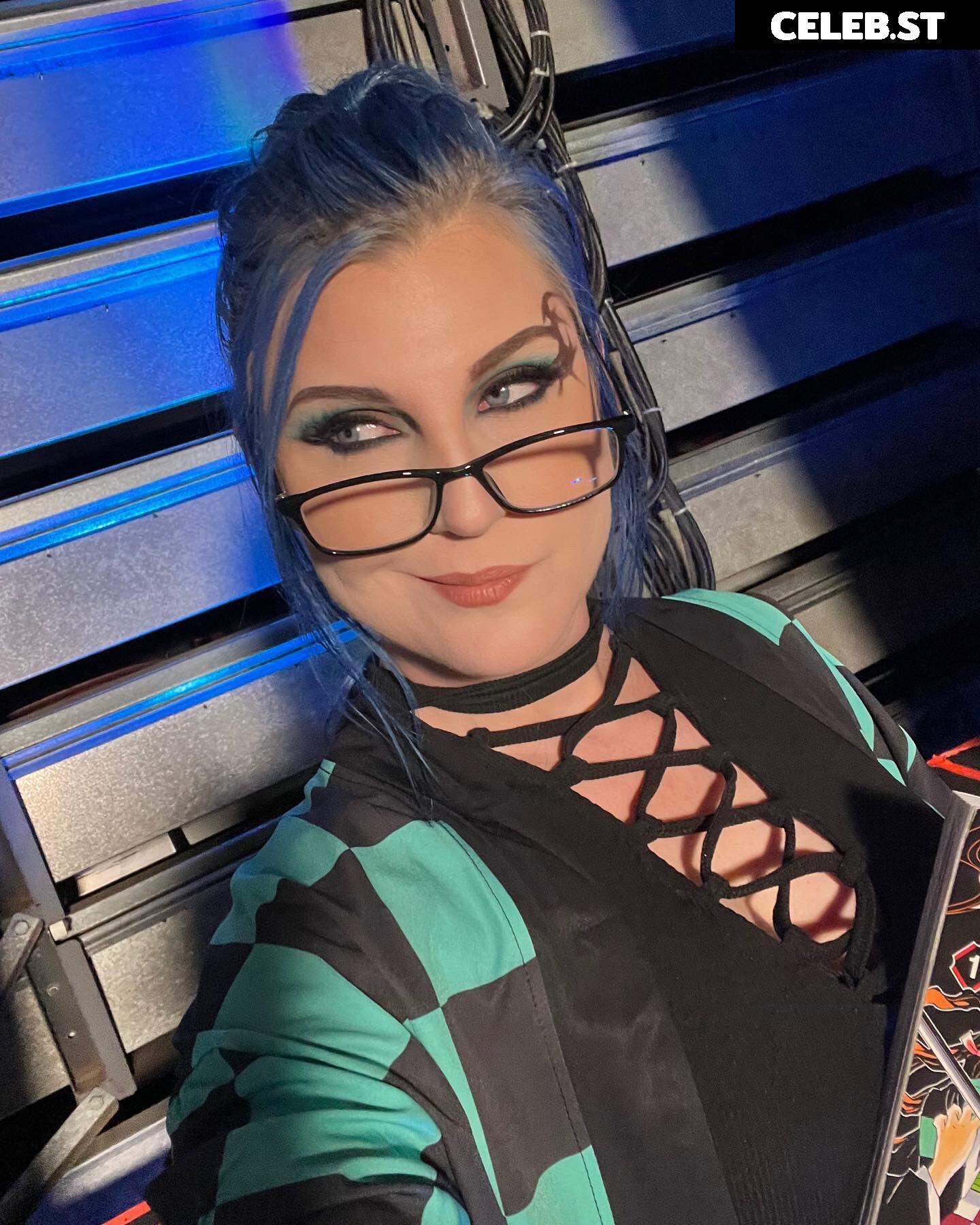 Leva Bates Image 22703669