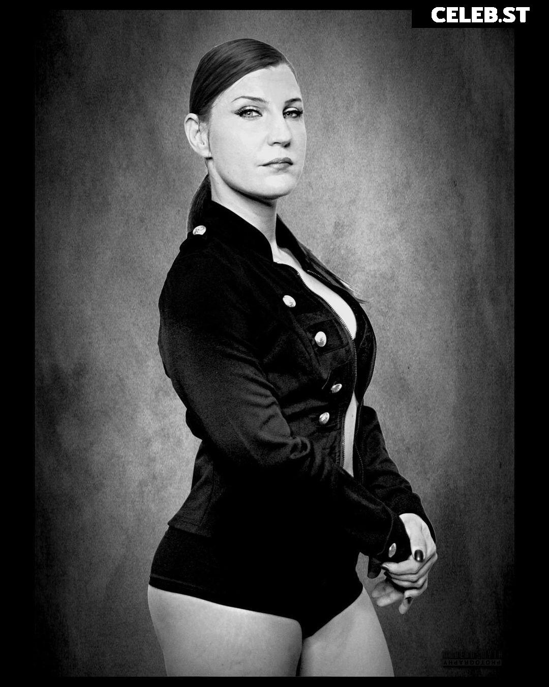 Leva Bates Image 22703650