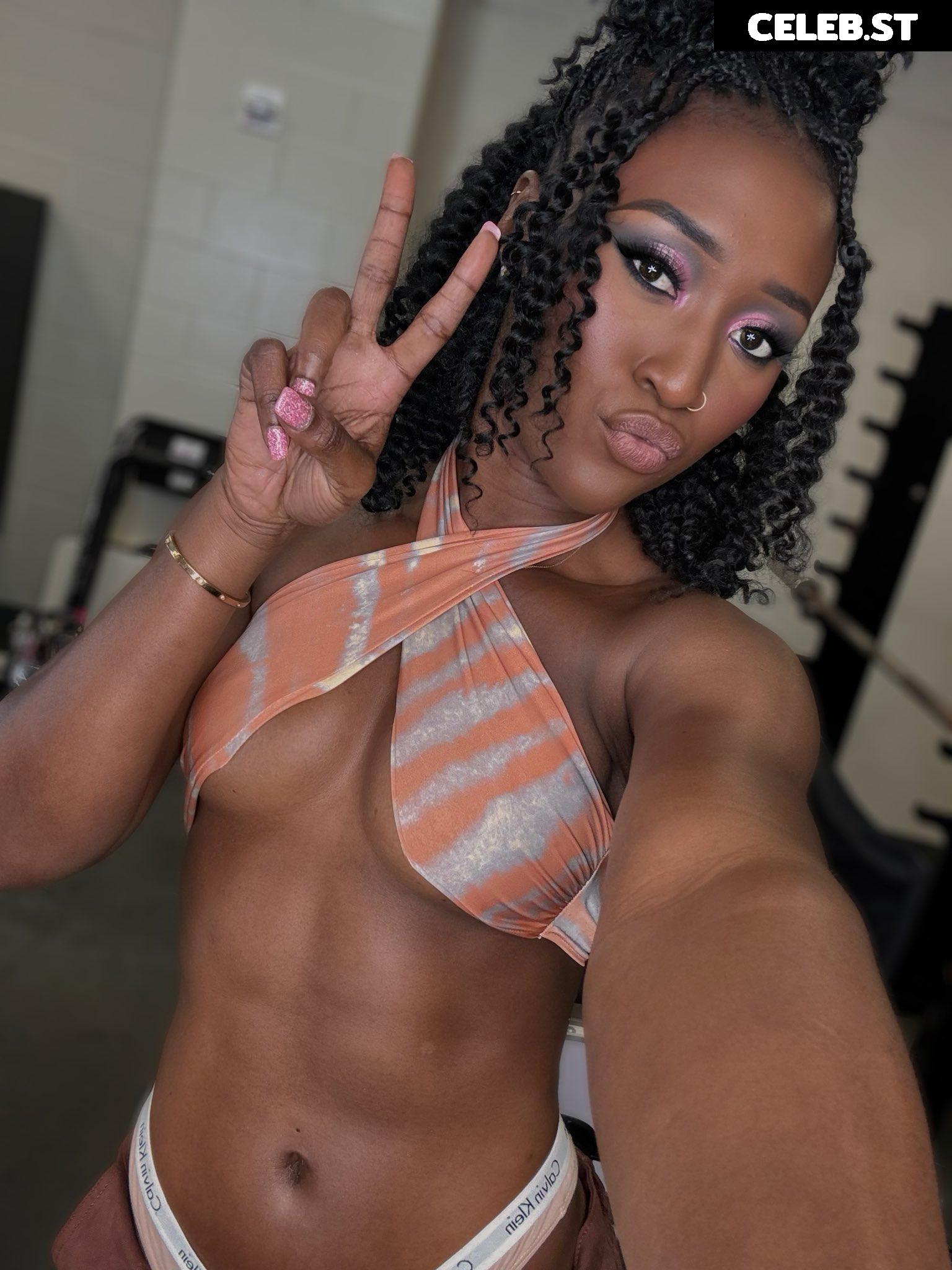 Queen Aminata / amisylle - AEW Image 22703266
