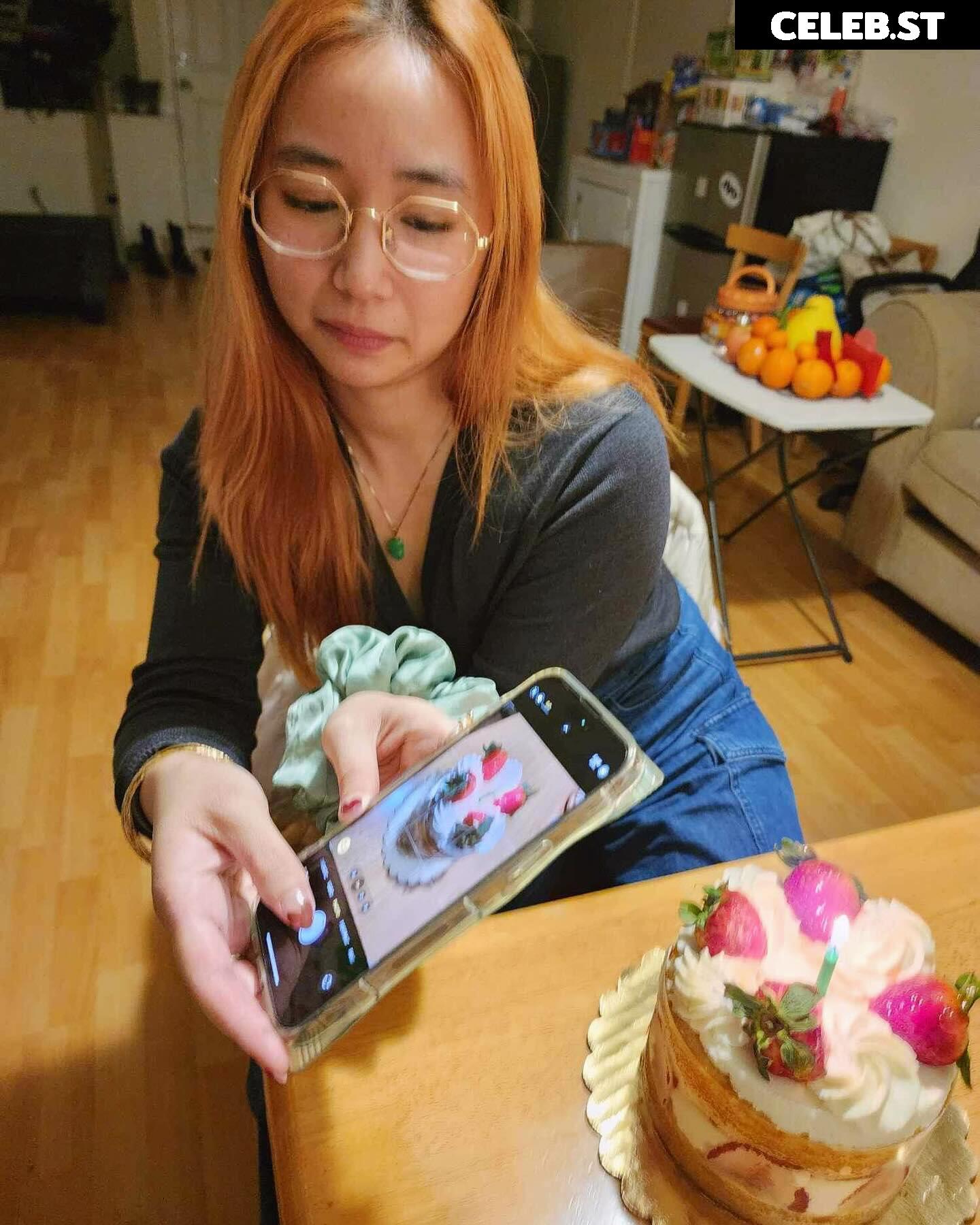 Sophia Phan / EatMyPhannnie / Sophiaphannn Image 22798539