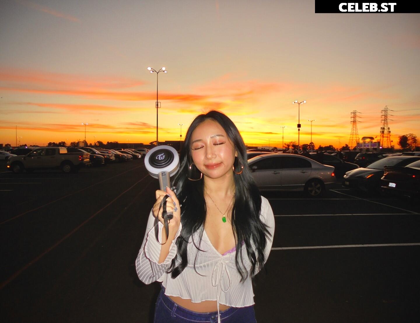 Sophia Phan / EatMyPhannnie / Sophiaphannn Image 22798768