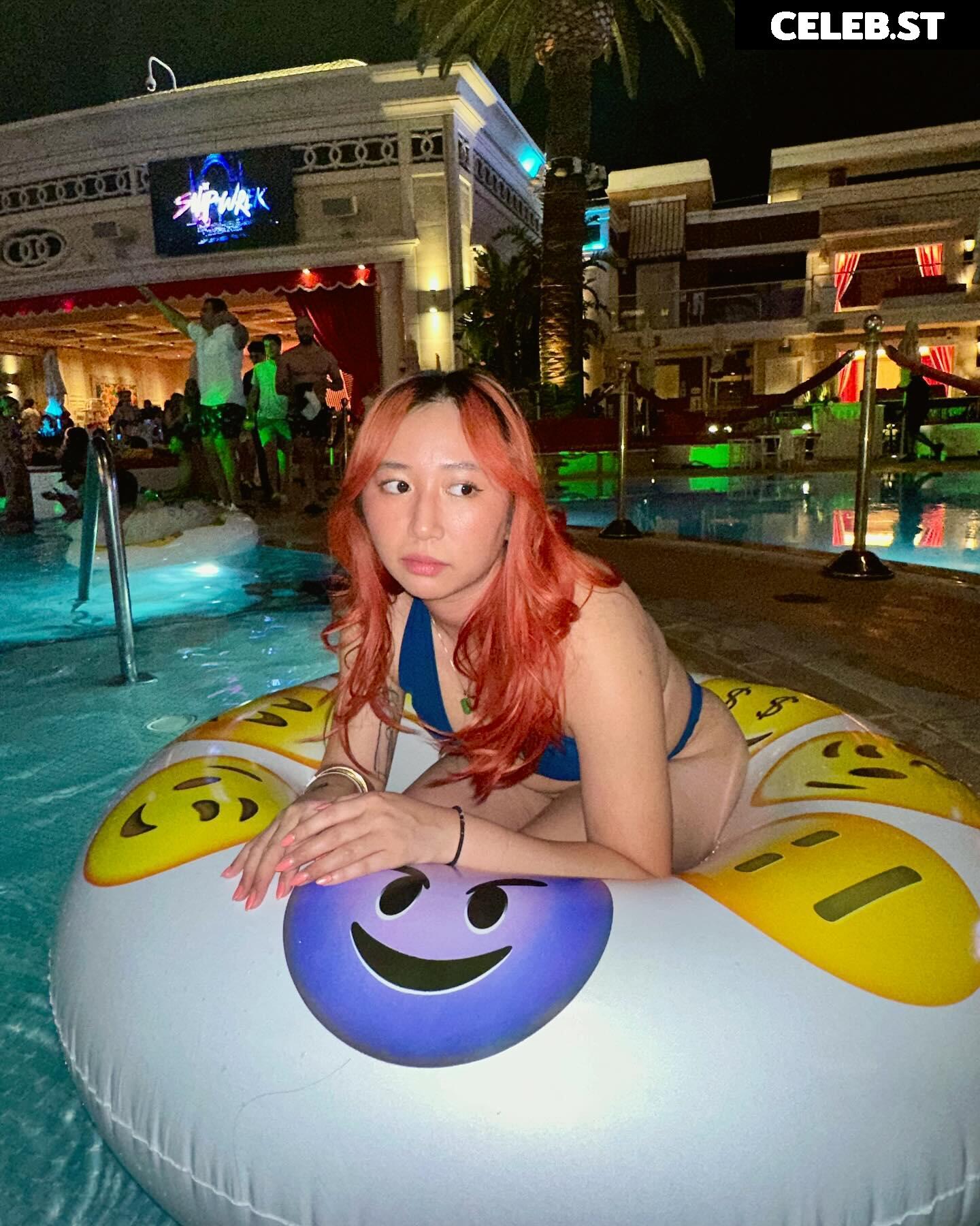 Sophia Phan / EatMyPhannnie / Sophiaphannn Image 22798614