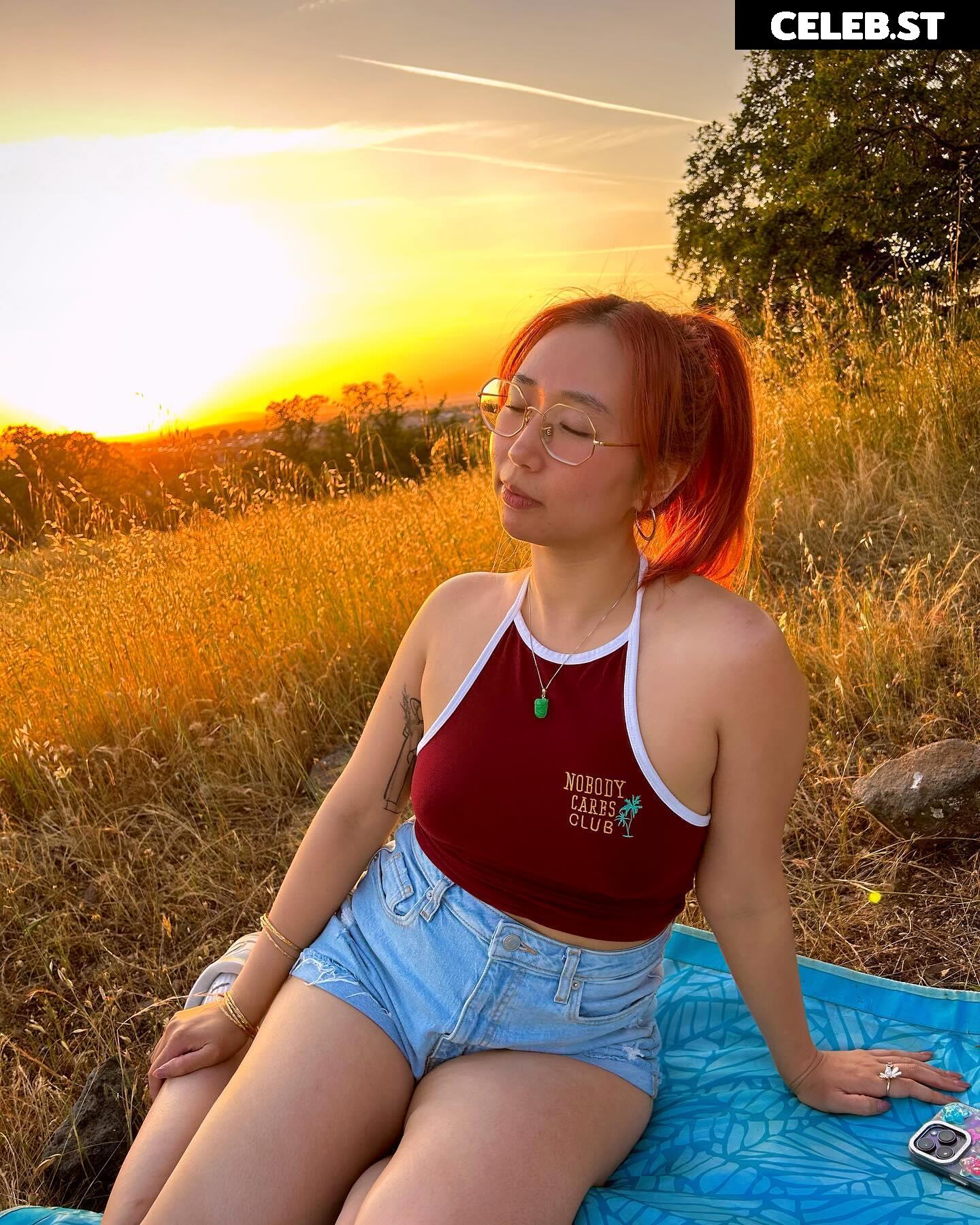 Sophia Phan / EatMyPhannnie / Sophiaphannn Image 22798600