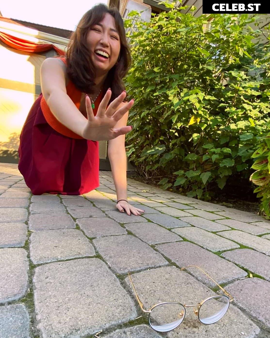 Sophia Phan / EatMyPhannnie / Sophiaphannn Image 22798320