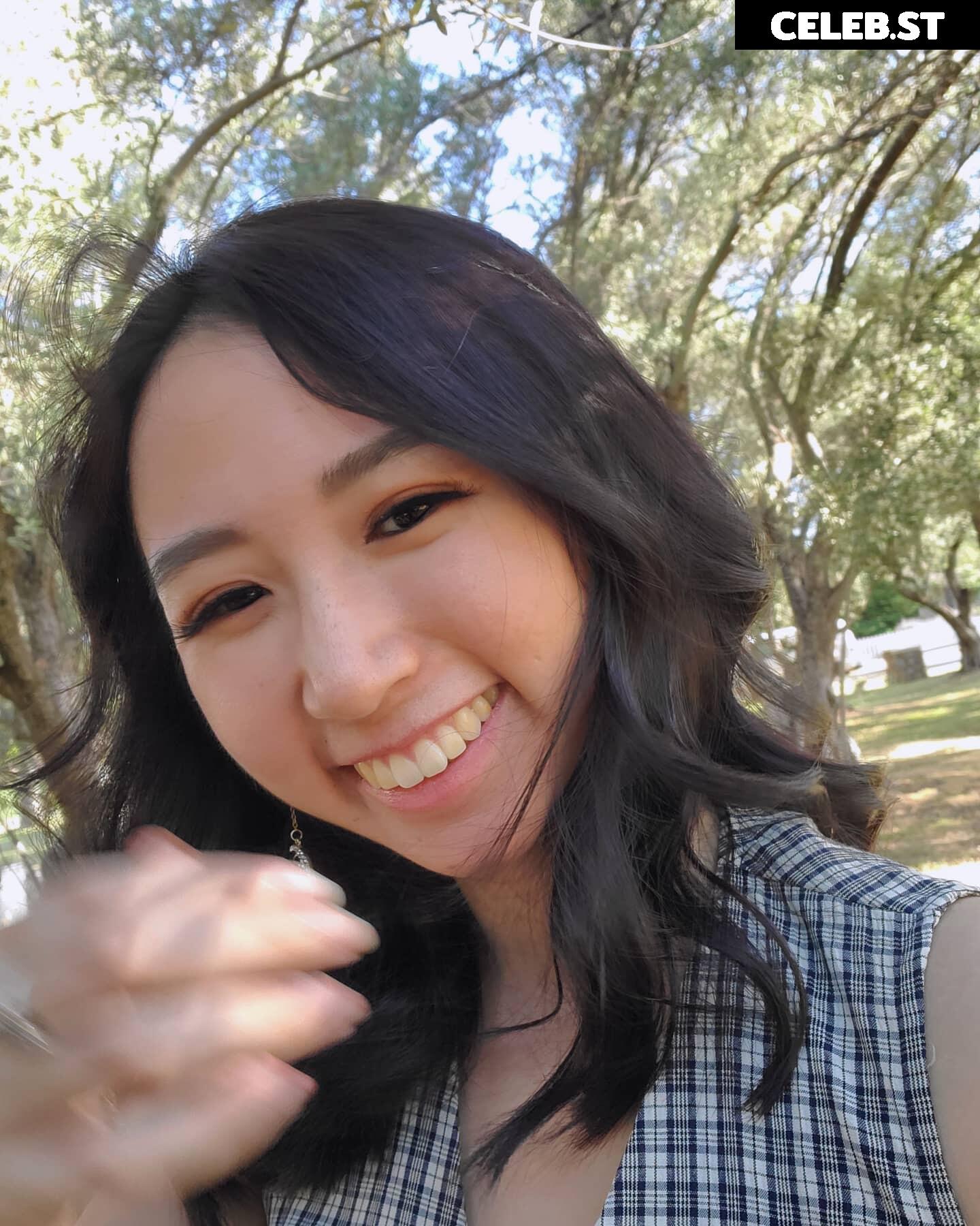 Sophia Phan / EatMyPhannnie / Sophiaphannn Image 22798228