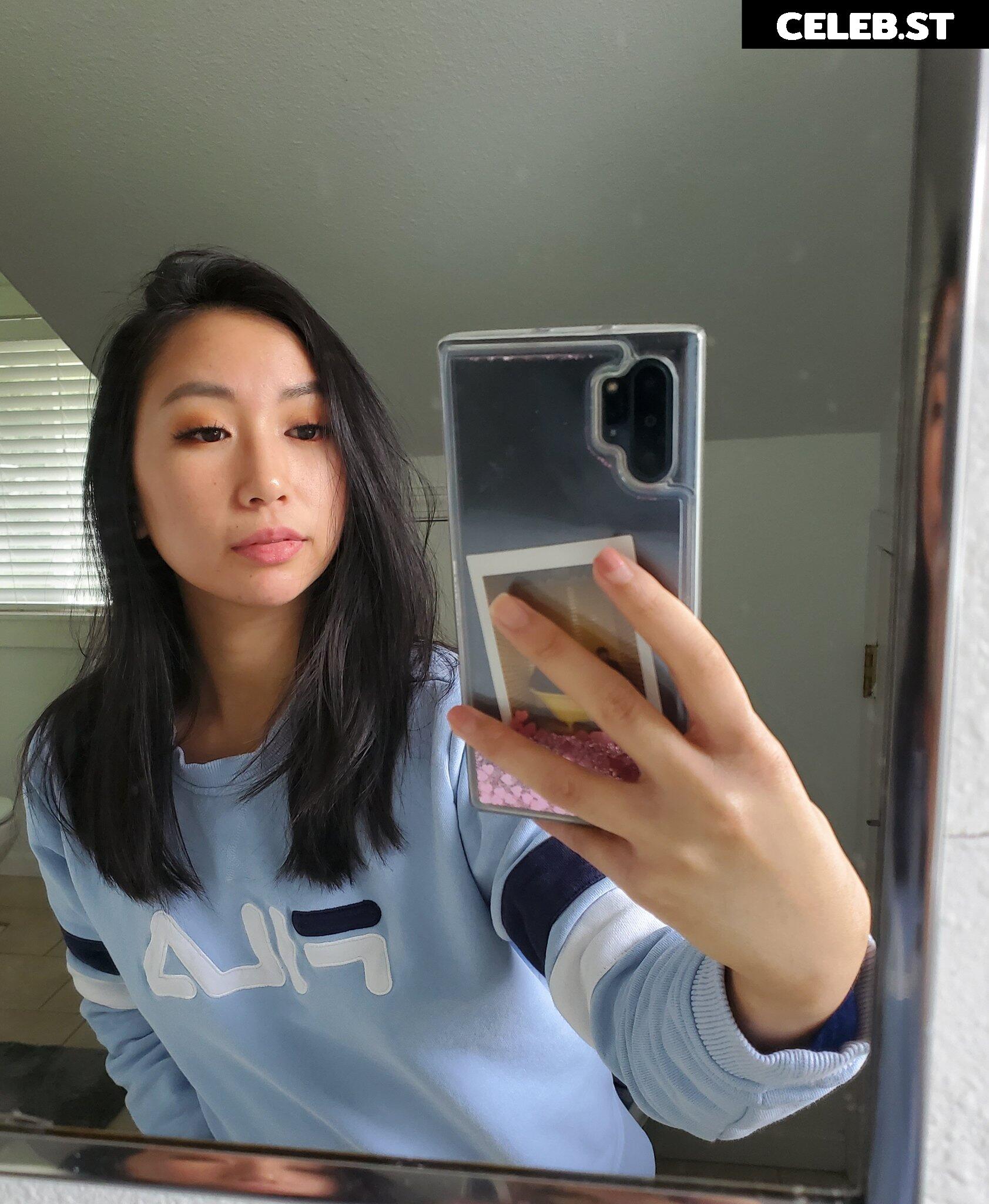 Sophia Phan / EatMyPhannnie / Sophiaphannn Image 22798213