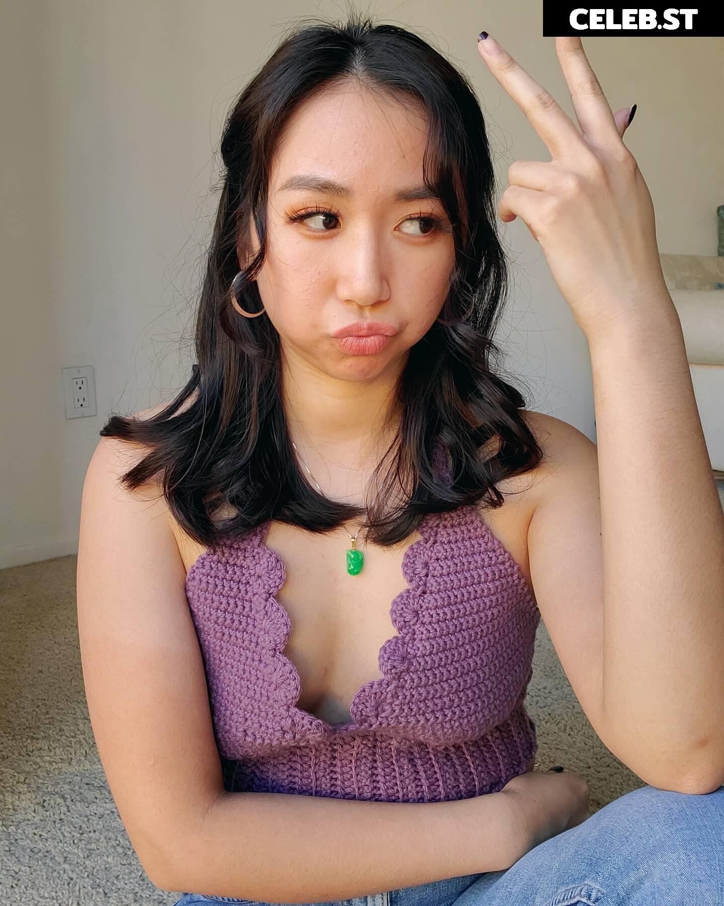 Sophia Phan / EatMyPhannnie / Sophiaphannn Image 22798230