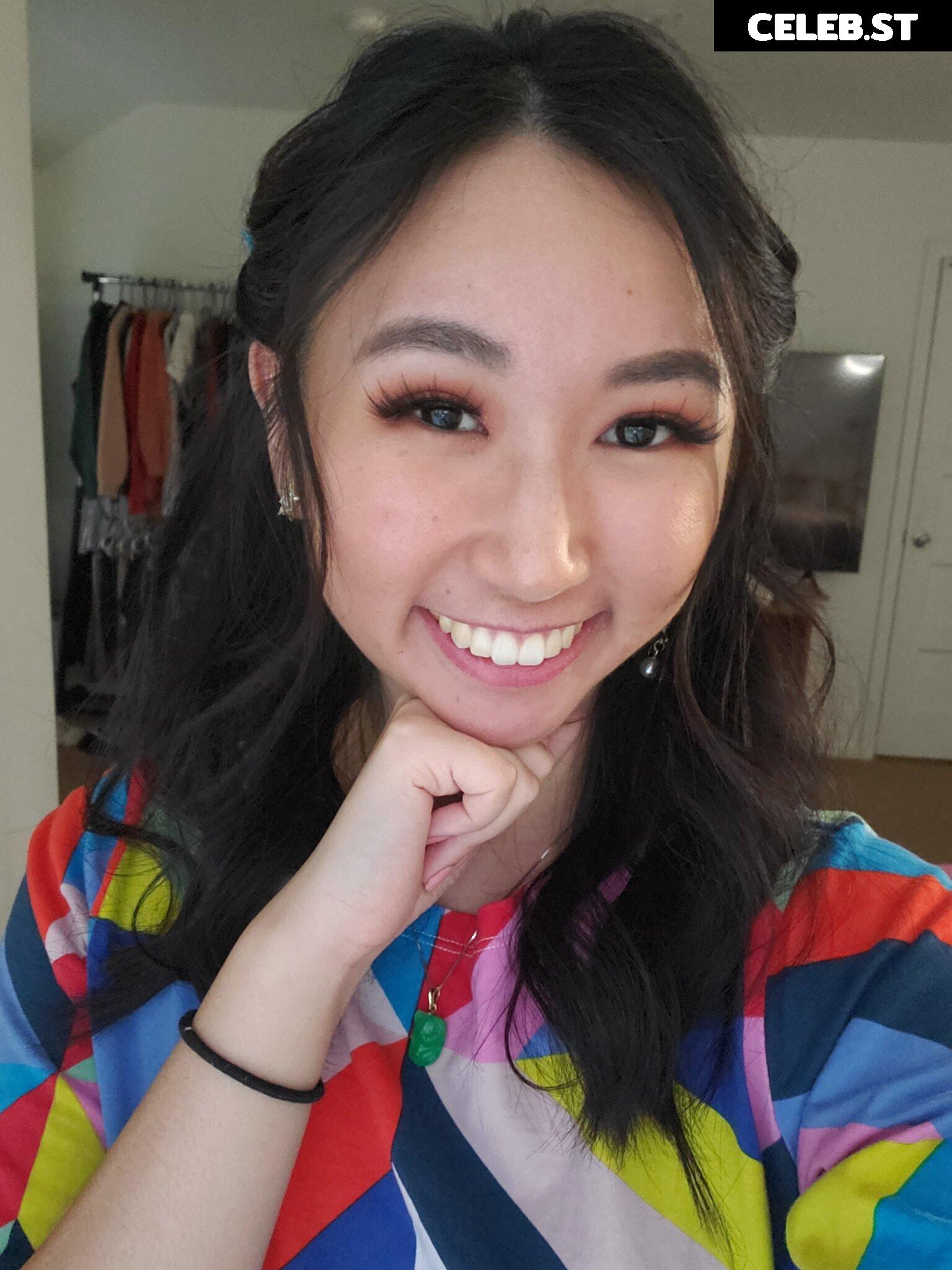 Sophia Phan / EatMyPhannnie / Sophiaphannn Image 22798234