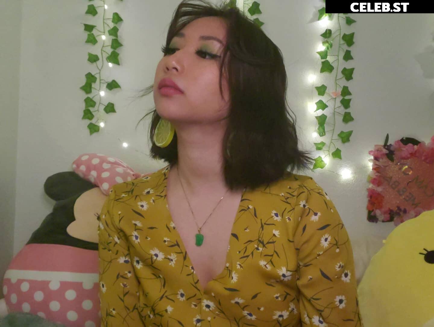 Sophia Phan / EatMyPhannnie / Sophiaphannn Image 22798253