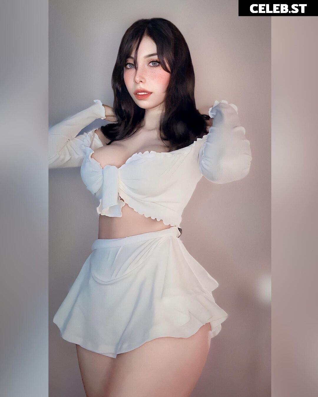 Lilywaifu | lily_waffle Image 22795118