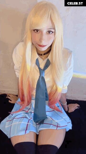 Lilywaifu | lily_waffle Image 22795107