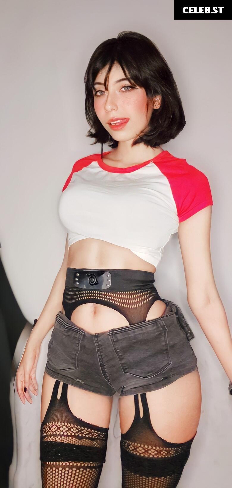 Lilywaifu | lily_waffle Image 22795014