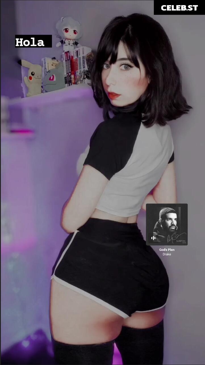 Lilywaifu | lily_waffle Image 22795019