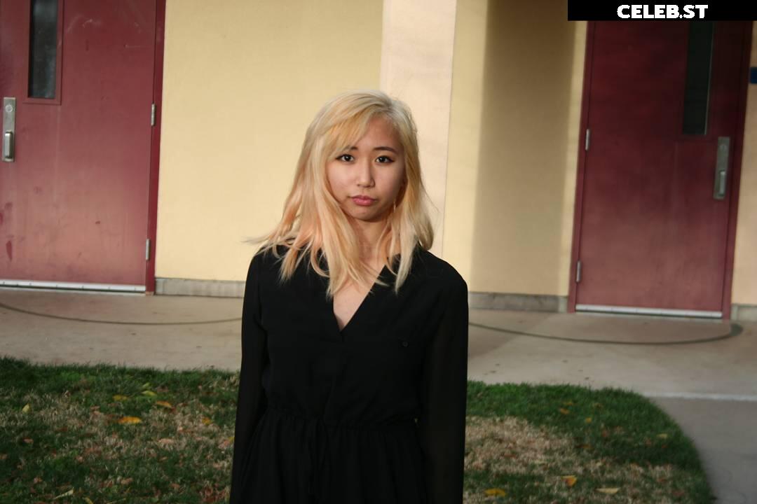 Sophia Phan / EatMyPhannnie / Sophiaphannn Image 22797959