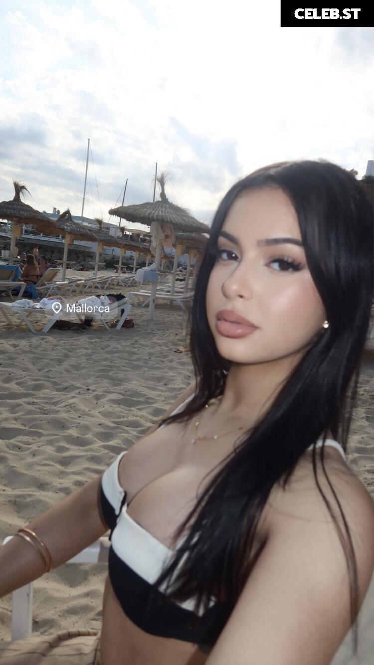 nickimariiee Image 22796576