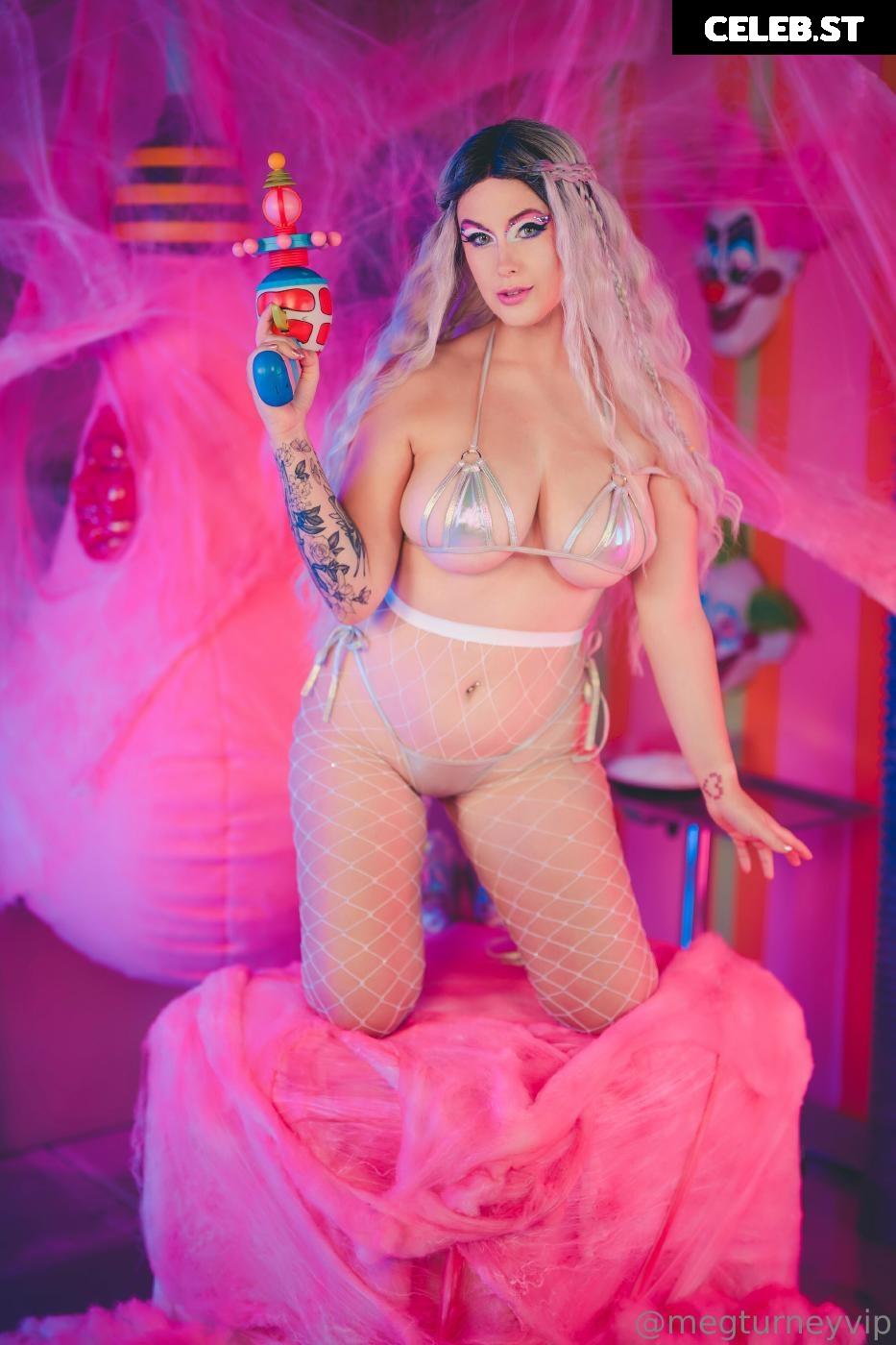 Meg Turney Image 2279017