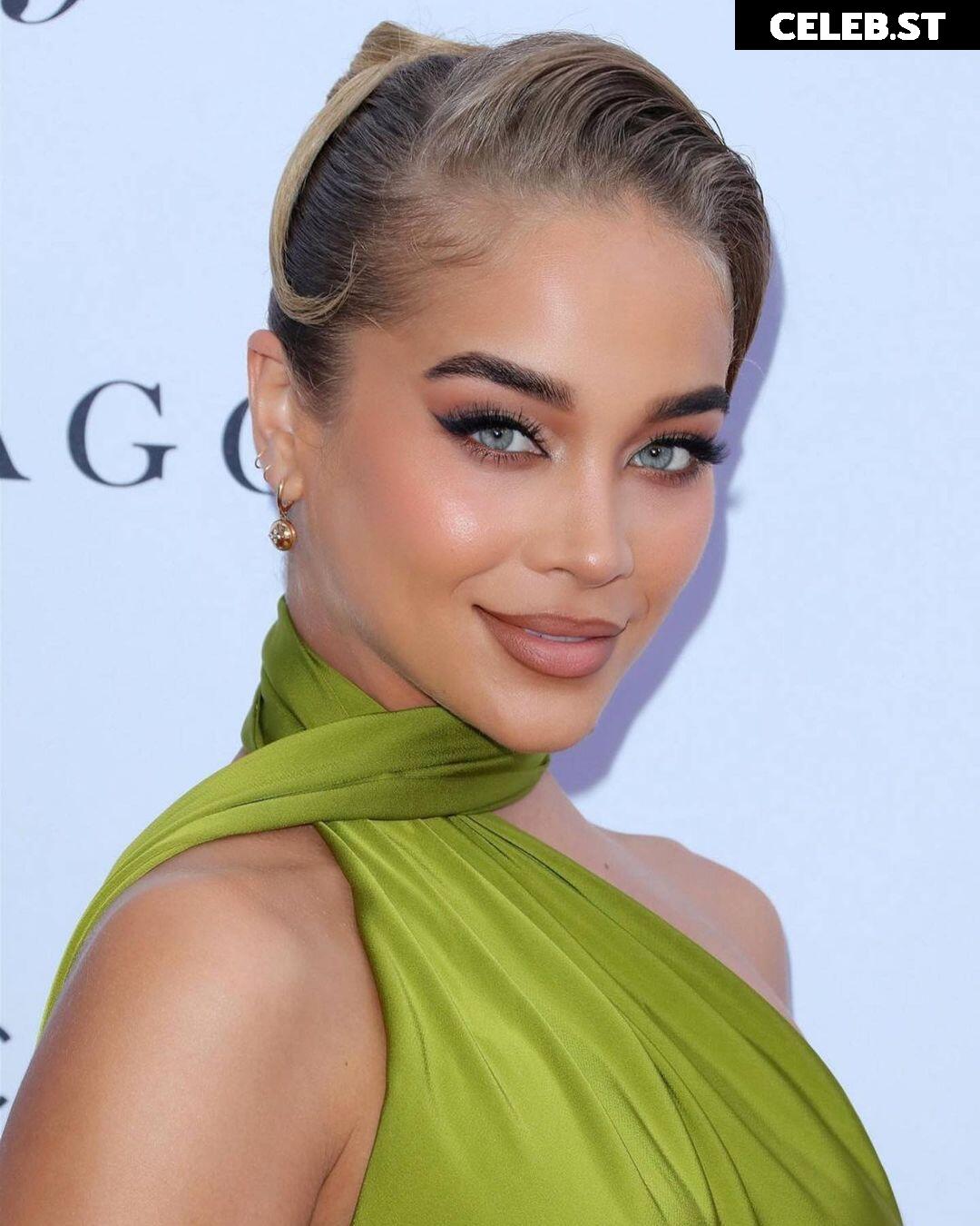 Jasmine Sanders/Golden Barbie Image 22793714