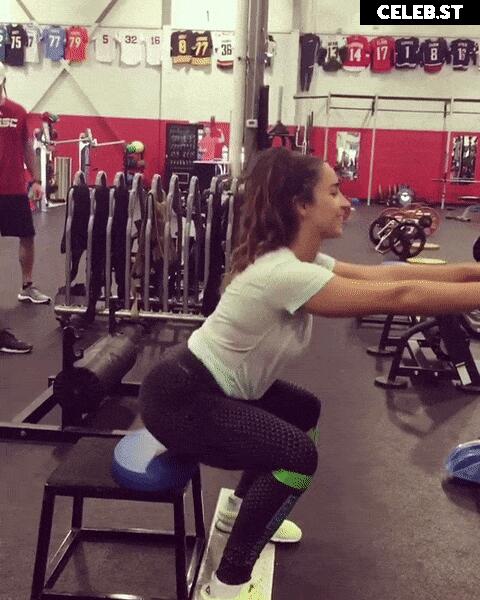 Aly Raisman Image 22793605