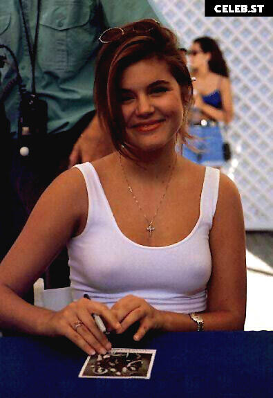 Tiffani Amber Thiessen Image 22792053