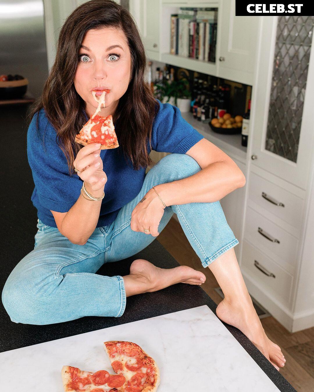 Tiffani Amber Thiessen Image 22792207