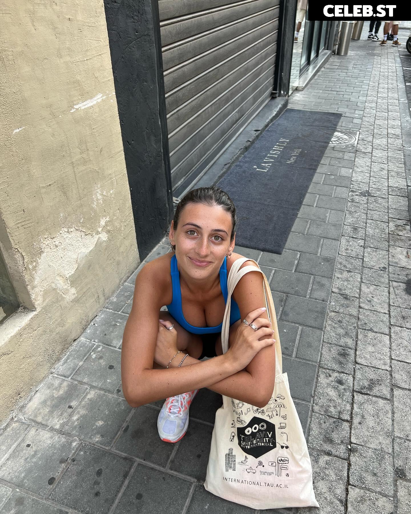 Tatiana Schwartz Image 22782451