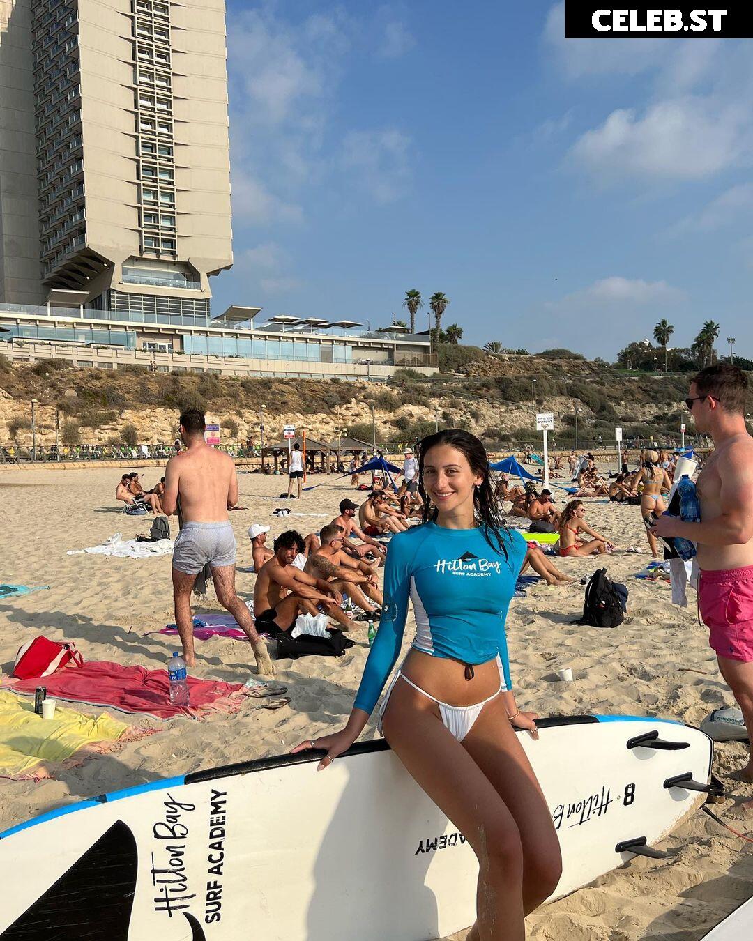 Tatiana Schwartz Image 22782450