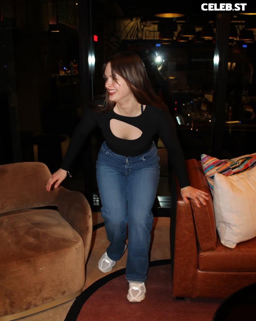 Maya (constant_growth_) Image 22782050