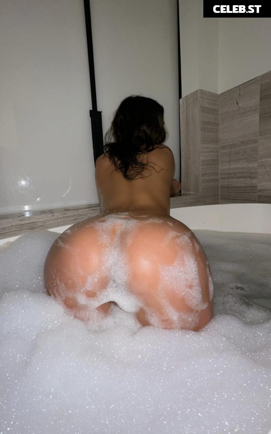 Stella Hudgens Image 2266813