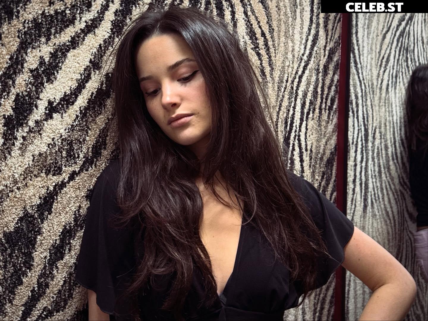 Jules LeBlanc/Annie LeBlanc Image 22670891