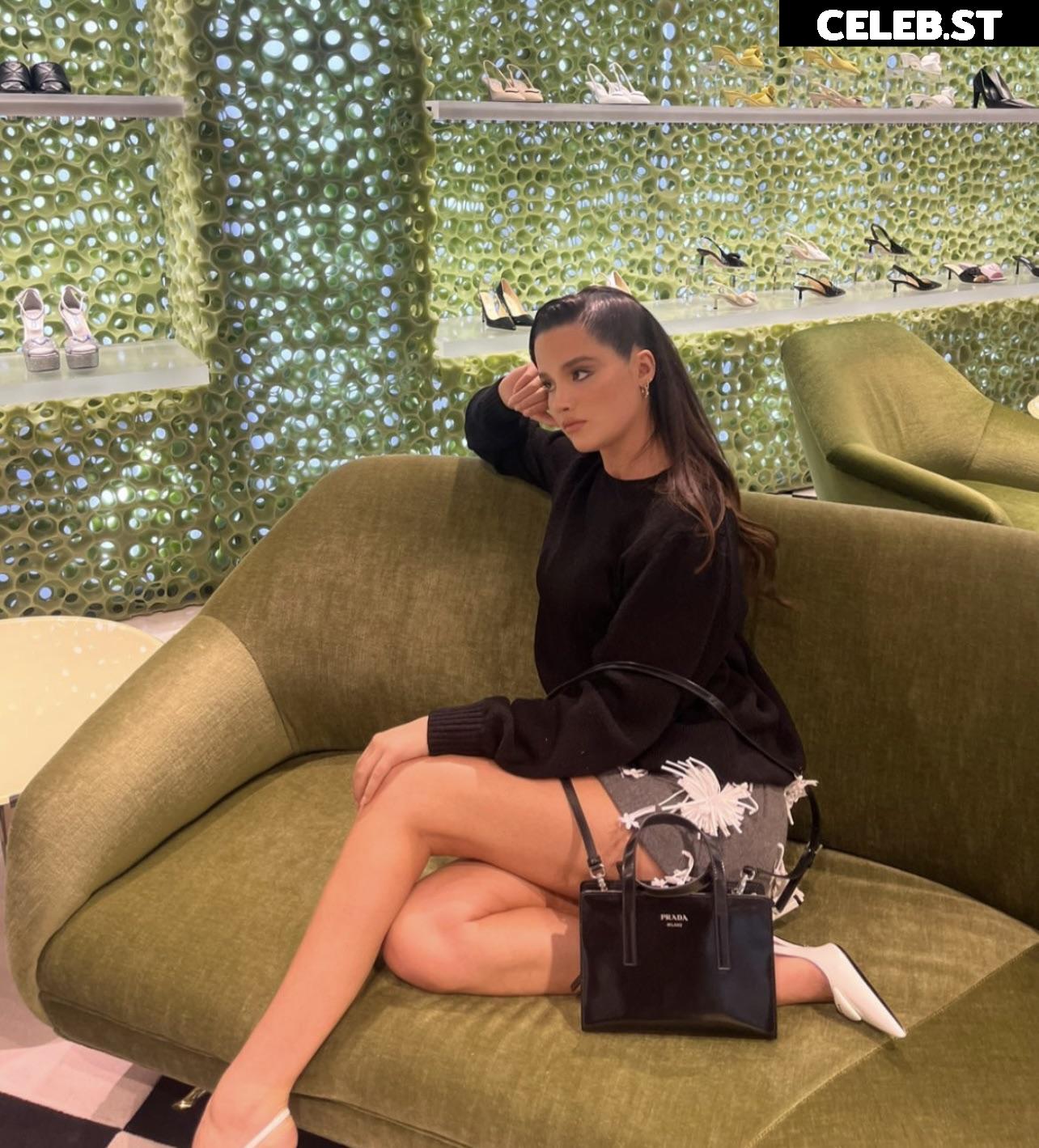 Jules LeBlanc/Annie LeBlanc Image 22670769