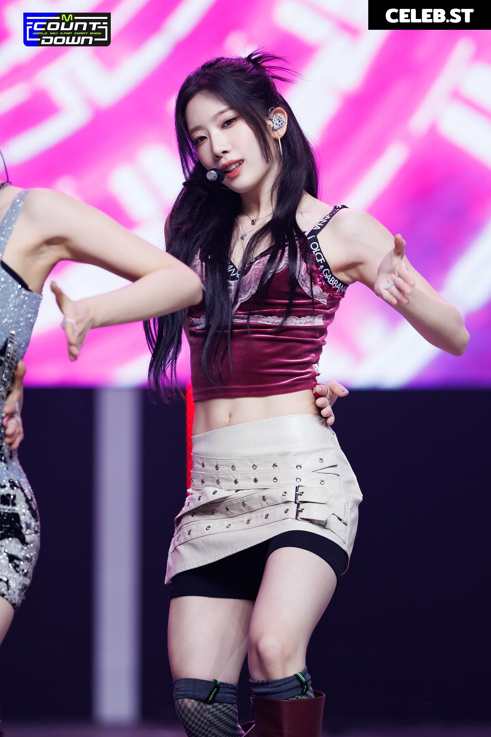 Odd Eye Circle (ARTMS / LOONA) Image 22673535