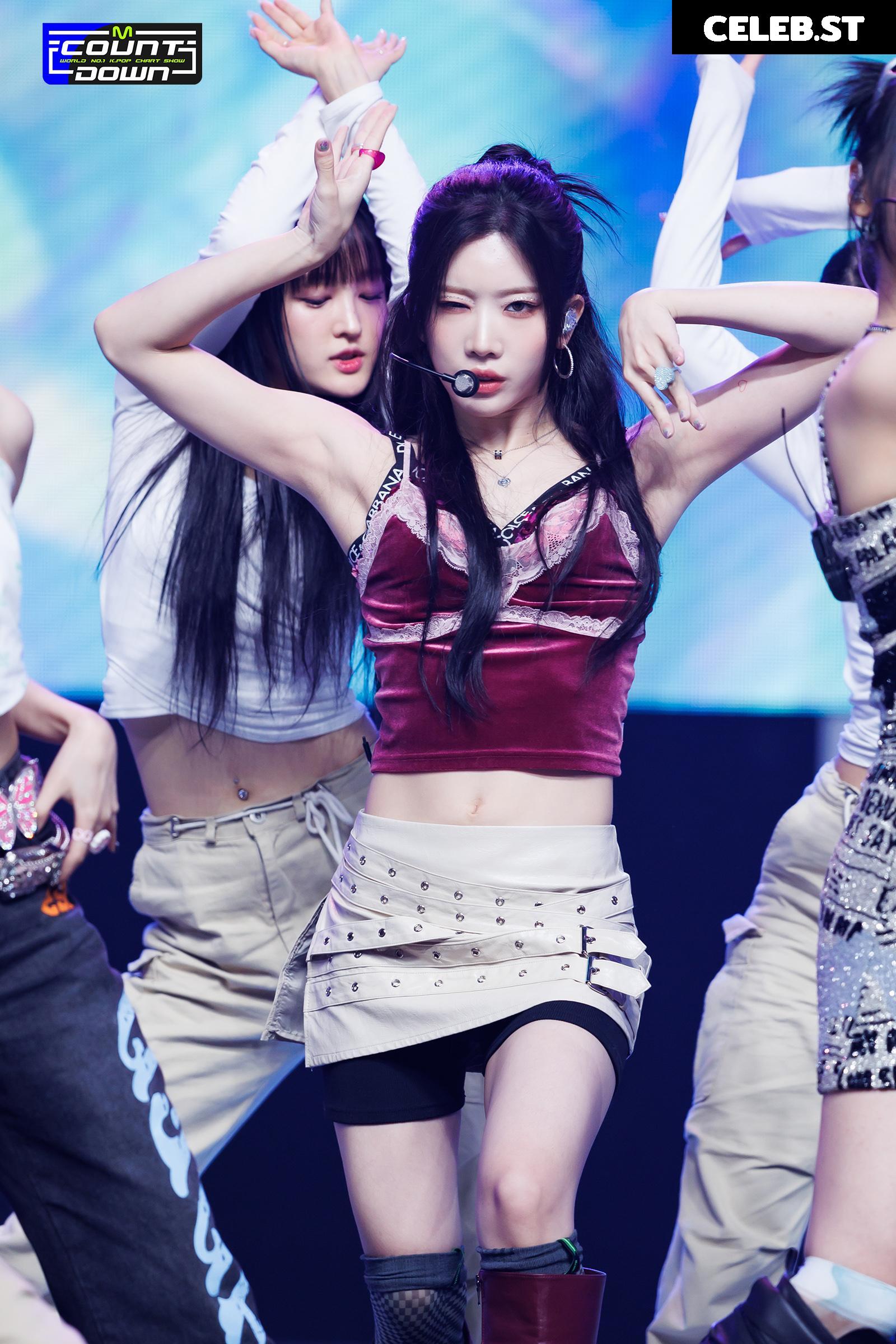 Odd Eye Circle (ARTMS / LOONA) Image 22673534