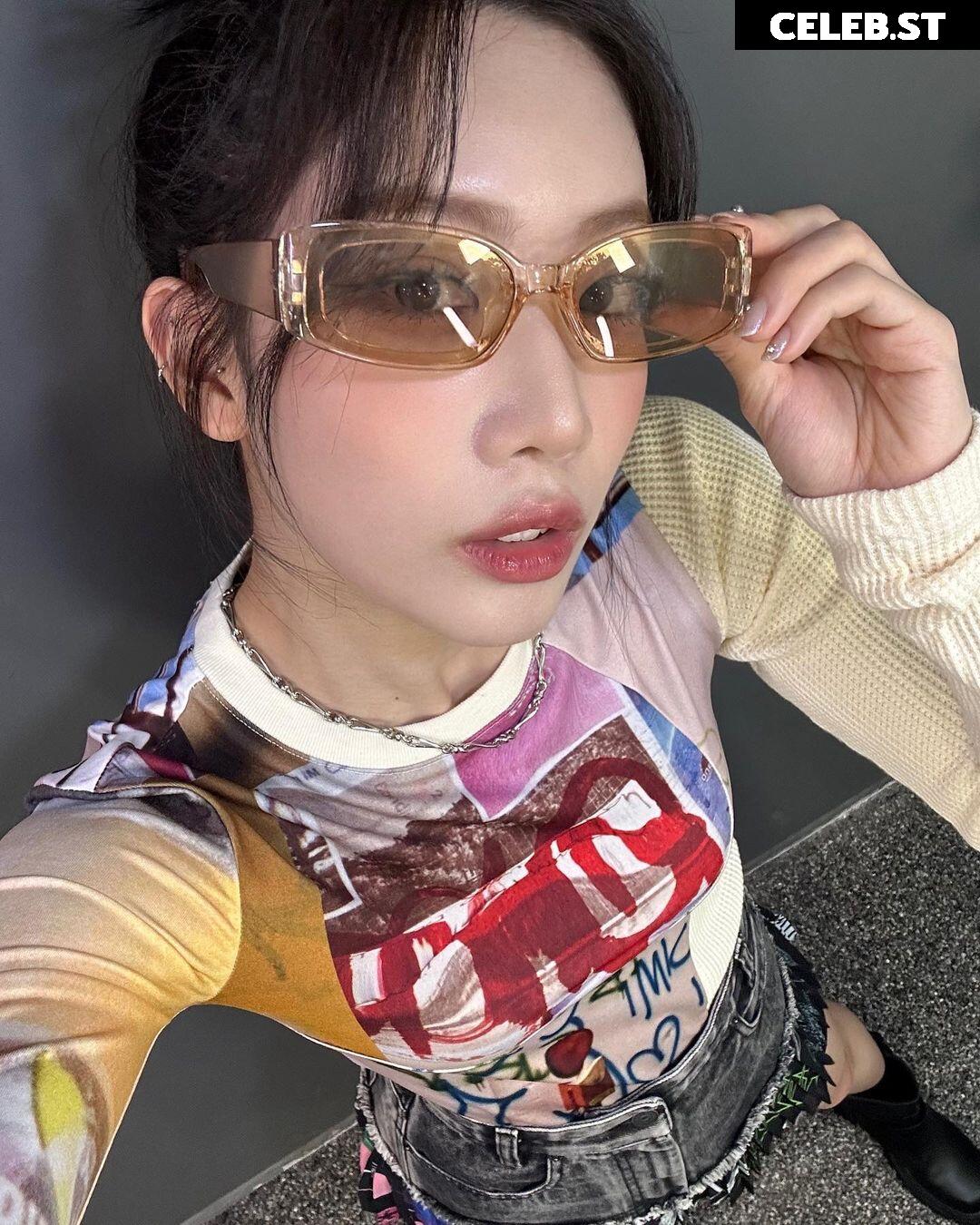Odd Eye Circle (ARTMS / LOONA) Image 22673575